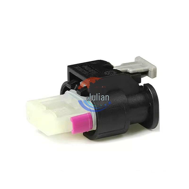 3-Pin Domestic Car Wiring Harness Connector Plug DJ7036F-1.2-11