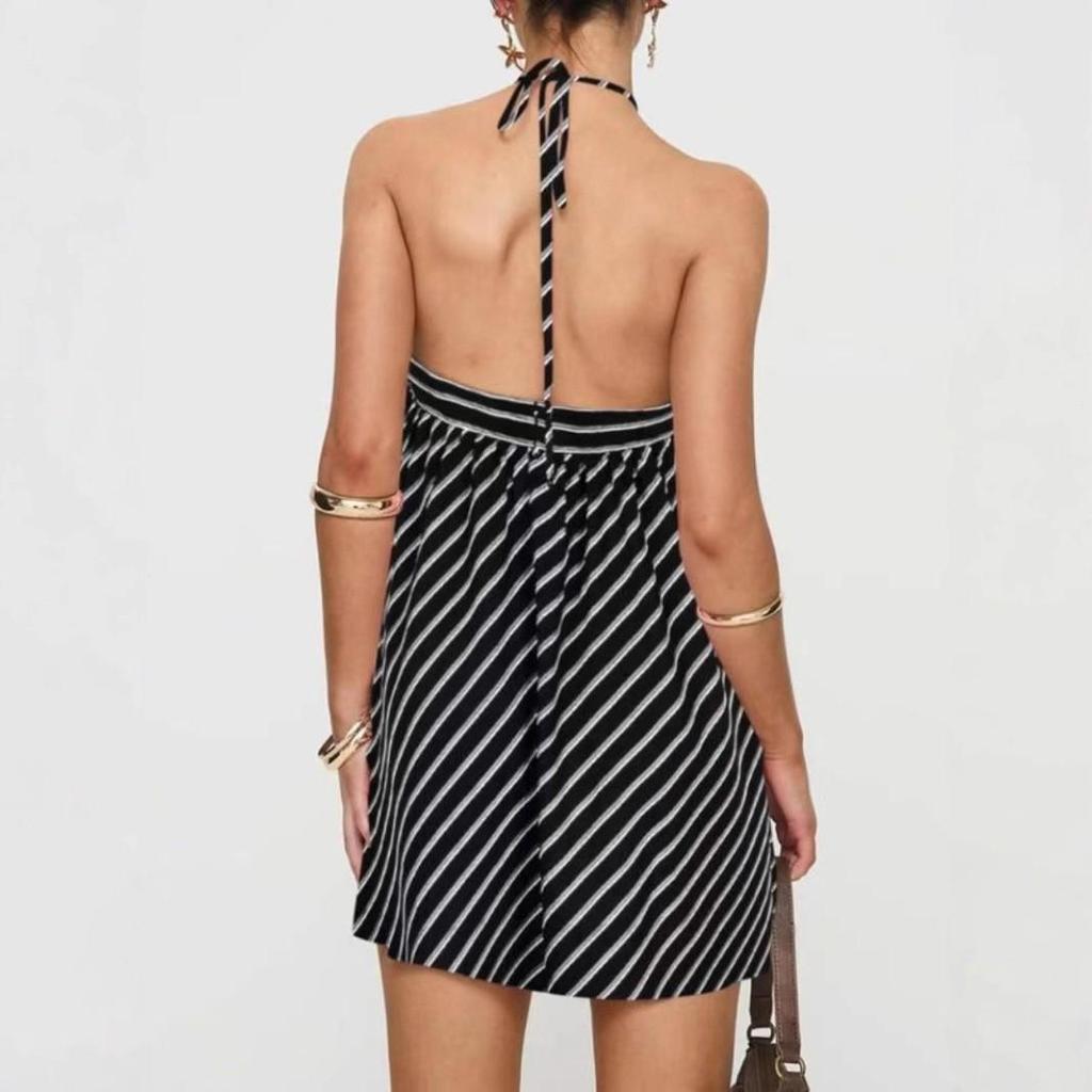 Women's Striped Halter Backless Dress - Spicy European and American Holiday Beachwear