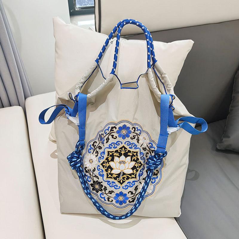 Individuelle große Canvas-Tragetasche mit exquisiter Stickerei - Vielseitige Damen-Nylon-Einkaufstasche