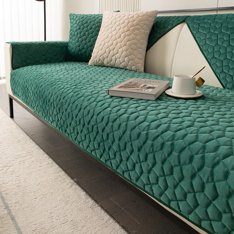 Velvet Sofa Cover Winter  New Thickened Comfortable Plush Cushion Dustproof Non-Slip Cat-Scratch-Proof Durable Sofa Cover