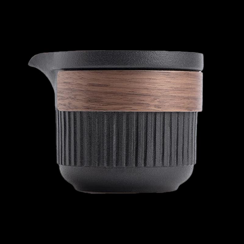 

Nanshan Xiansheng Karesansui Ceramic Tea Fairness Cup