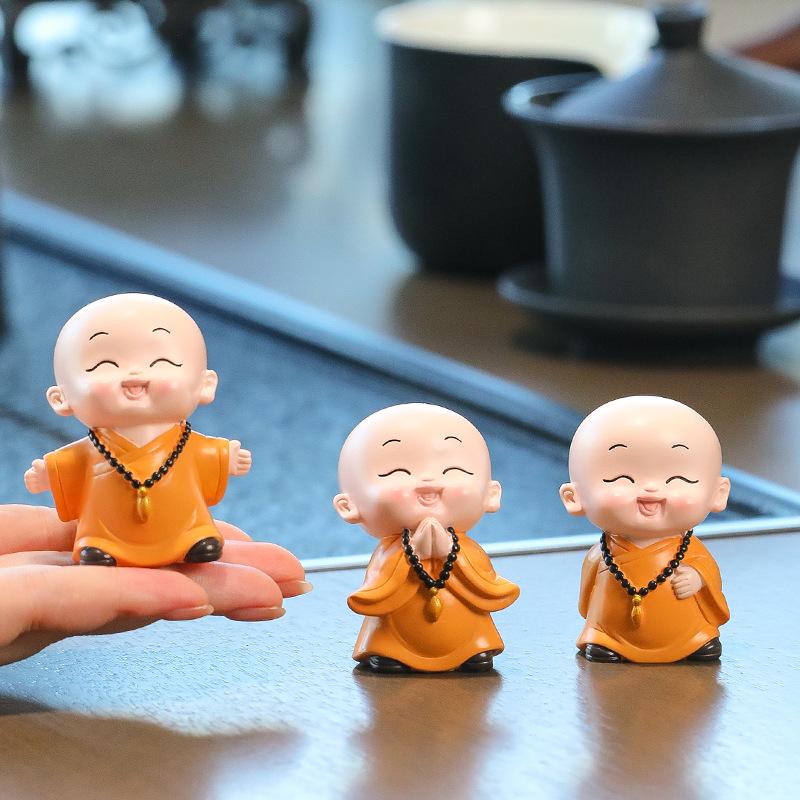Zen Little Monk Ornaments: Cute Novice Tea Table Decor for Desk or Office