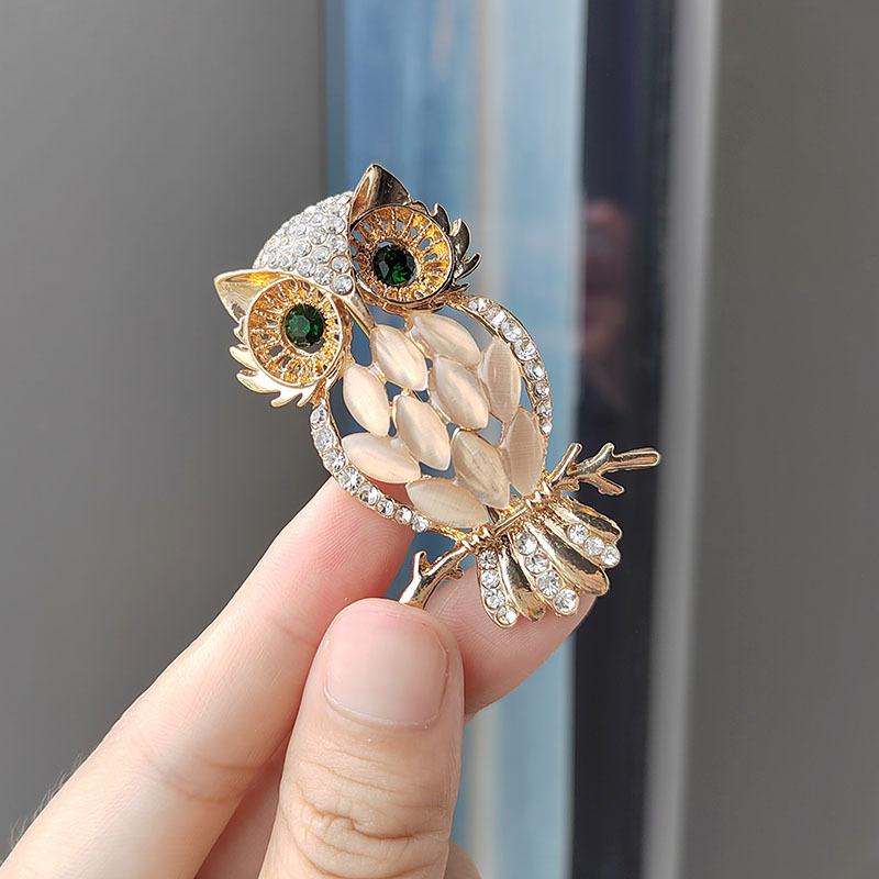 Fashion Rhinestone Owl Brooches for Women Ladies Unisex Cute Animal Bird Pins Event Party Clothes Decoration Jewelry Accessories