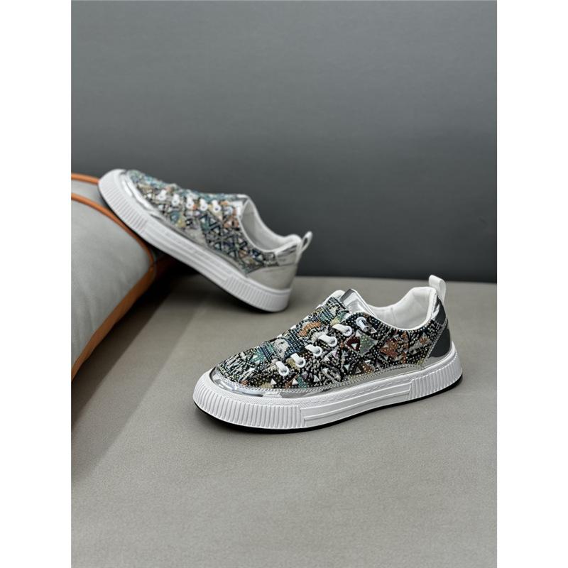 New comfortable shoes, sports shoes, comfortable breathable shoes bm