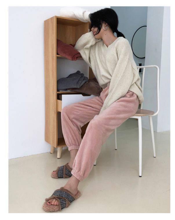 Women's Cozy Coral Fleece Pants - Autumn/Winter Casual Loose Pajamas for Home or Walking