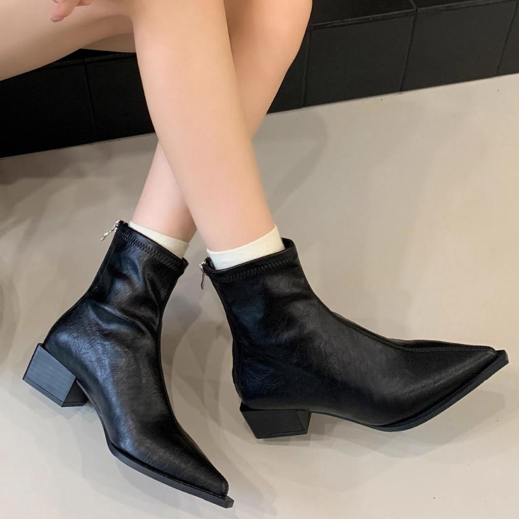 Pointed short boots women's thick heel retro Chelsea boots 2025 new Martin boots British style fashion medium heel thin boots