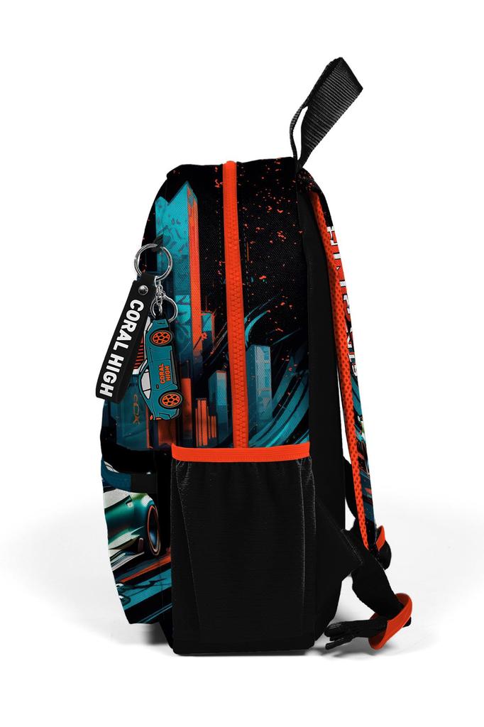 Batoh Mini Nest s černým vzorem závodních autíček, dvěma přihrádkami, 23565