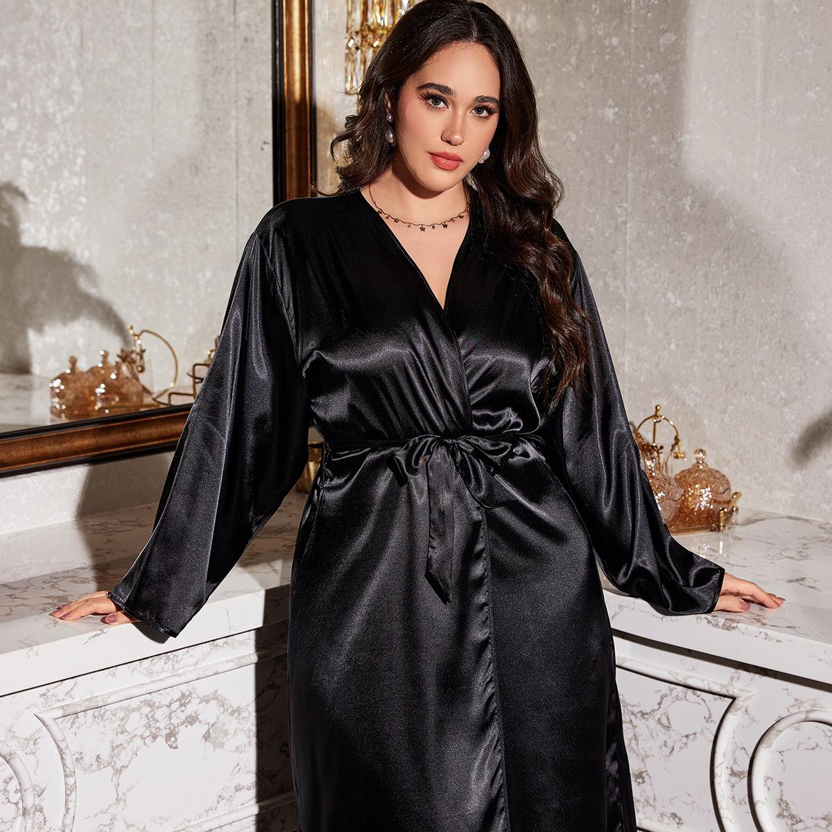 Europäischer Frühling/Sommer Damen Bademantel aus Kunstseide: Sexy, modisches Nachthemd mit Aufdruck und lässige Hauskleidung. 4XL black