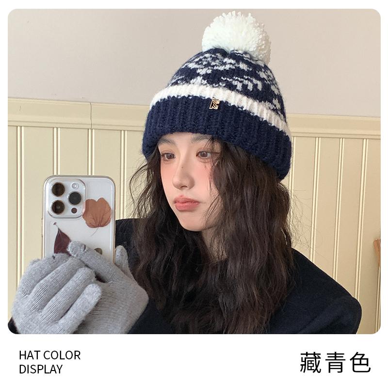Retro thickened jacquard knitted wool hat children keep warm cute hairball show face small headgear ear protection pullover hat