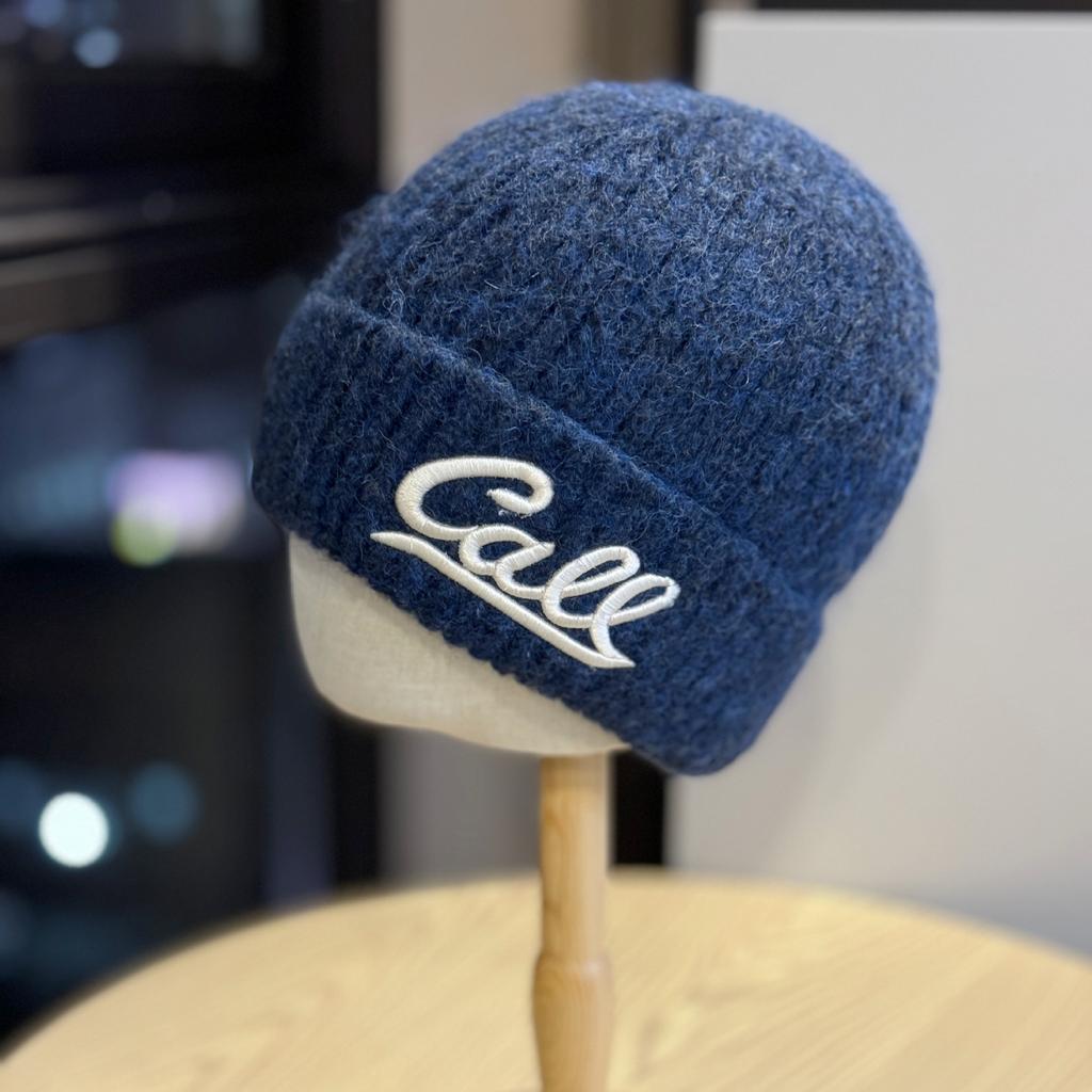 New Embroidered Letter Knitted Hat for Women Autumn and Winter Street Warm Woolen Hat for Students Thickened Ear Protection Hood Cold Hat