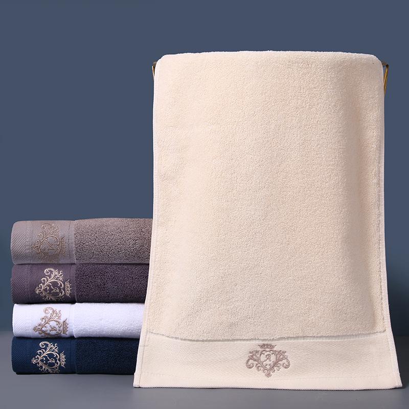 High-Quality Embroidered Astronaut Pure Cotton Towel - Thick, Absorbent, and Ideal for Adults
