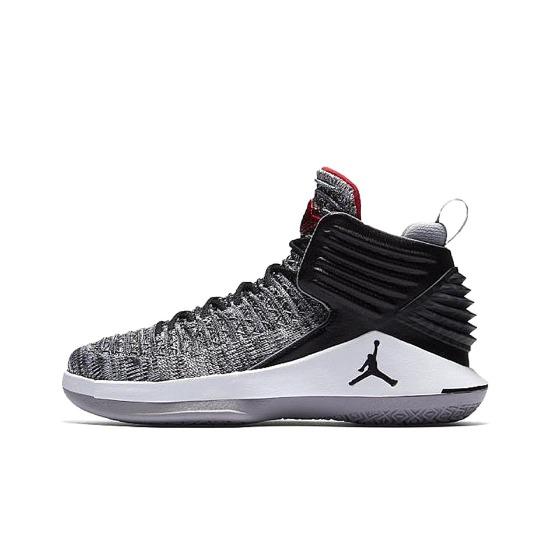 

Air Jordan 32 BG MVP AA1254-002 EU 36 чорний/сірий