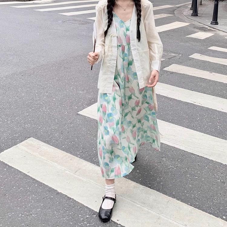 Süßes Sommer Tulpen V-Ausschnitt Träger Strandkleid