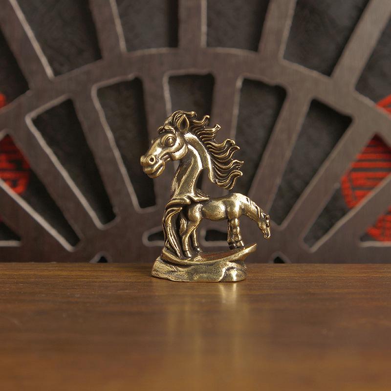 1 Stück Messing Pferdefigur 2026 Jahr des Pferdes Feng Shui Schreibtischdekoration Kind reitet Home Office Miniatur Geschenk