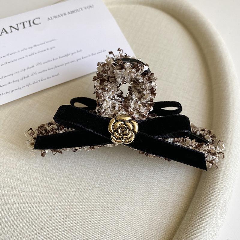 Hochwertige Kamelien-Haarspange - Herbst- & Winter-Chic im französischen Stil