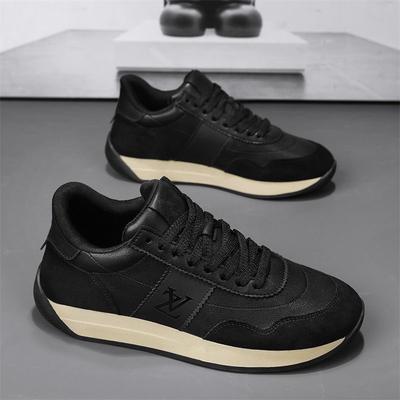 Nouvelles chaussures de skate décontractées en cuir à semelle souple pour hommes, chaussures de sport pour les quatre saisons, chaussures de jogging Forrest Gump, chaussures de skate