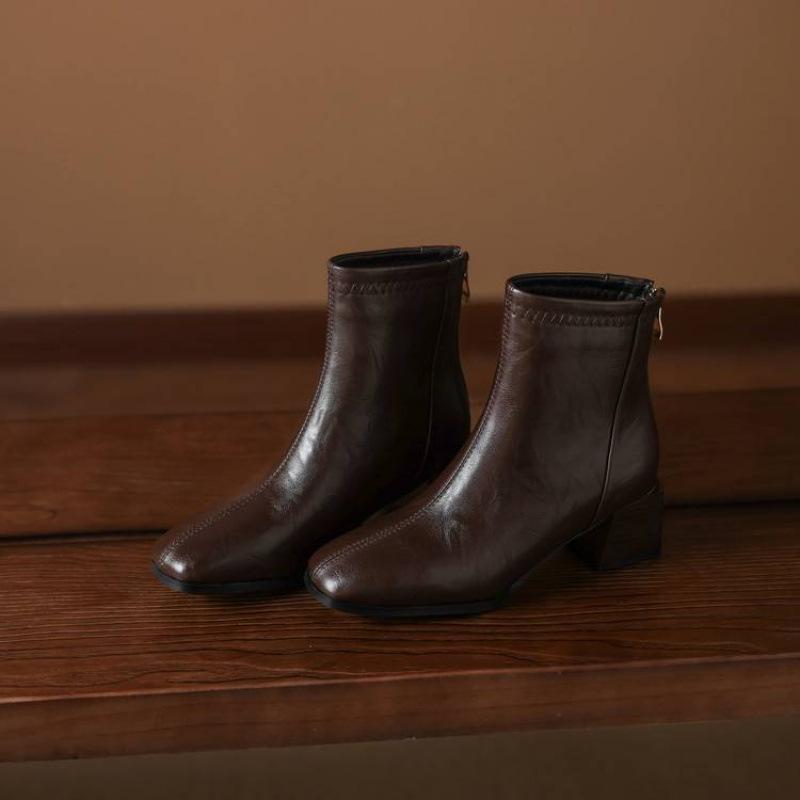Autumn and winter solid color leather medium boots rear zipper medium heel large size women's boots square heel comfortable leather boots new f