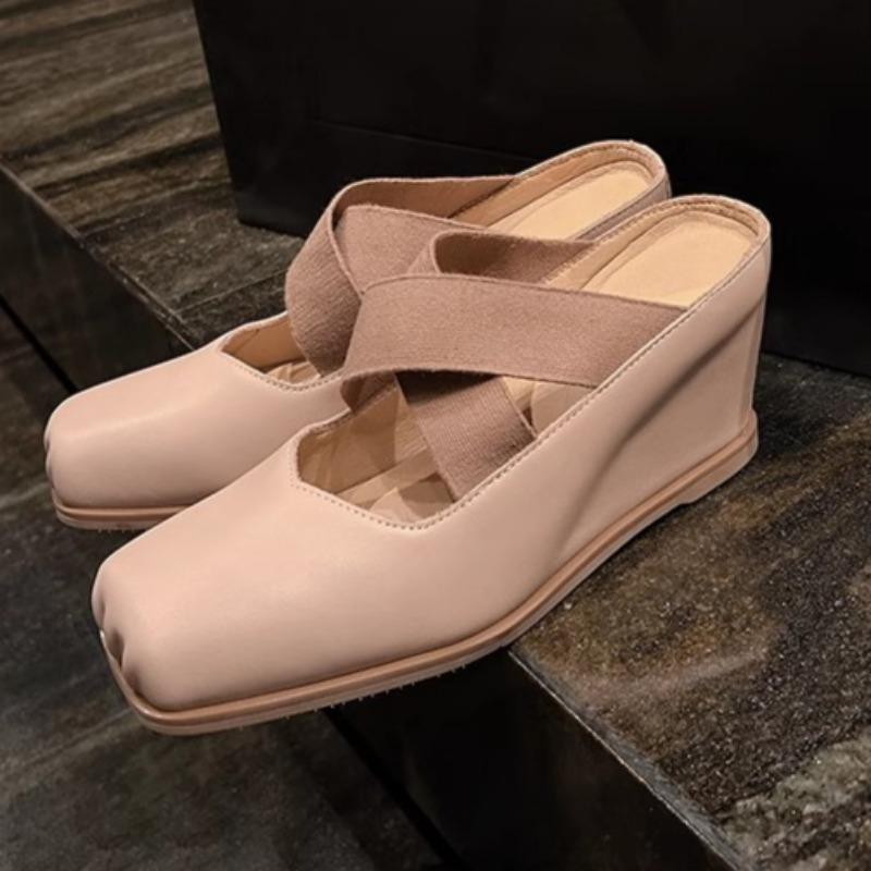 

Fashion Women s Fashion Baotou Slippers Spring New Square Head Shallow Cross Strap Anti-slip Wear-resistant Slope Heel Sandals 40