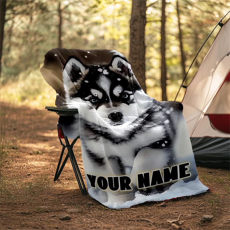 1PC Custom Name Winter Husky Paws outdooor Flannel blankets Throw Blanket All-Season Throw Gift Bedspread for Couch, Bed, Camping Holiday Birthda