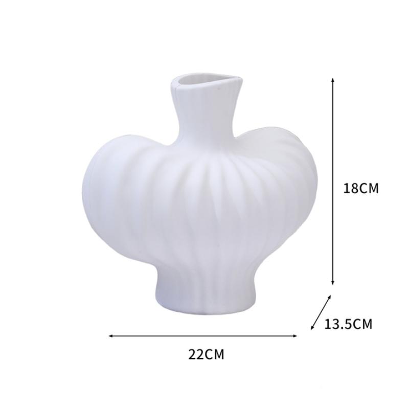Nordic Ins Style Art Vase Simple Plastic Vase Creative Shape Room Decoration Vase High-end Vase Home Decoration Ornaments