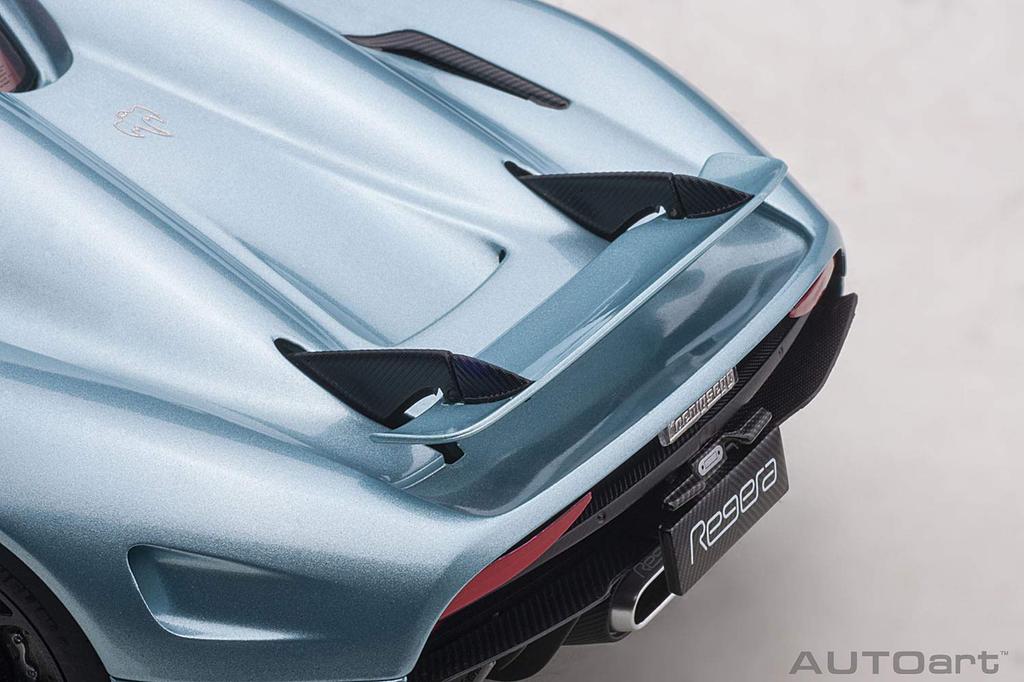 AUTOart Koenigsegg Regera Metalická světle modrá Hotový produkt 79028 1/18