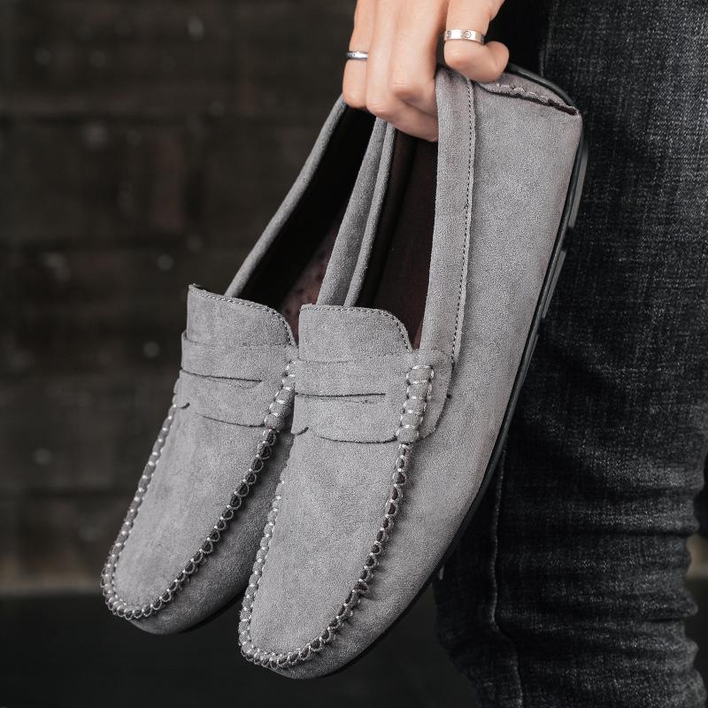 Fashion Lightweight Suede Men Casual Shoes Lazy Shoes Male Breathable Slip-on Mens Driving Shoes Comfortable Loafers Moccasins