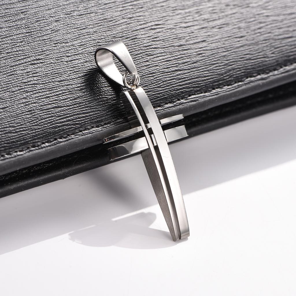 Stainless Steel Hollow Cross Necklace Pendant for Women Men Christian Charms Chain Metal Faith Prayer Jewelry Making Accessories