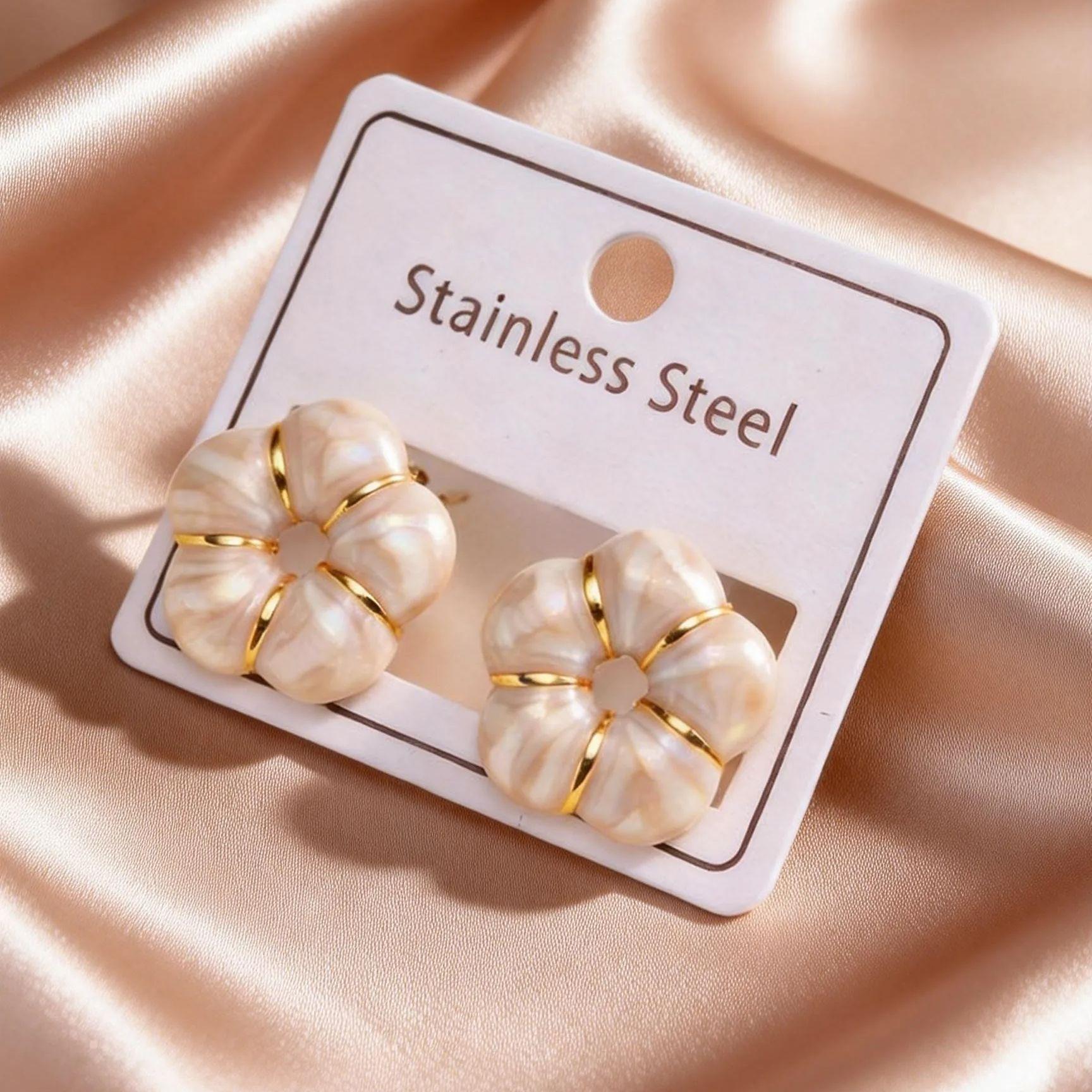 Vintage Delicate White Enamel Flower Stud Earrings, Minimalist Fashion Stainless Steel Piercing Aesthetic Jewelry for Women