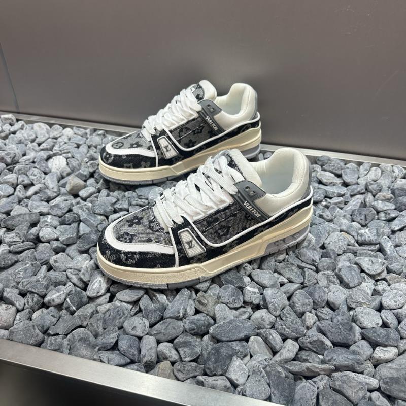 Nuova moda versatile tendenza scarpe da papà da coppia basse con suola morbida scarpe da skateboard casual scarpe che aumentano l'altezza scarpe da uomo e da donna 44