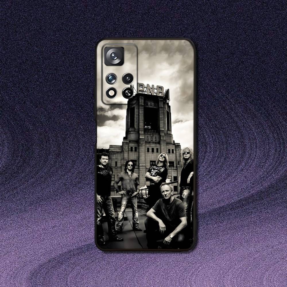 D-Def Leppard Stand By Me Phone Case For Samsung S 25,24,23,22,30,21,10,9,Ultra,Plus,Lite,FE,4,5G Black Soft Case