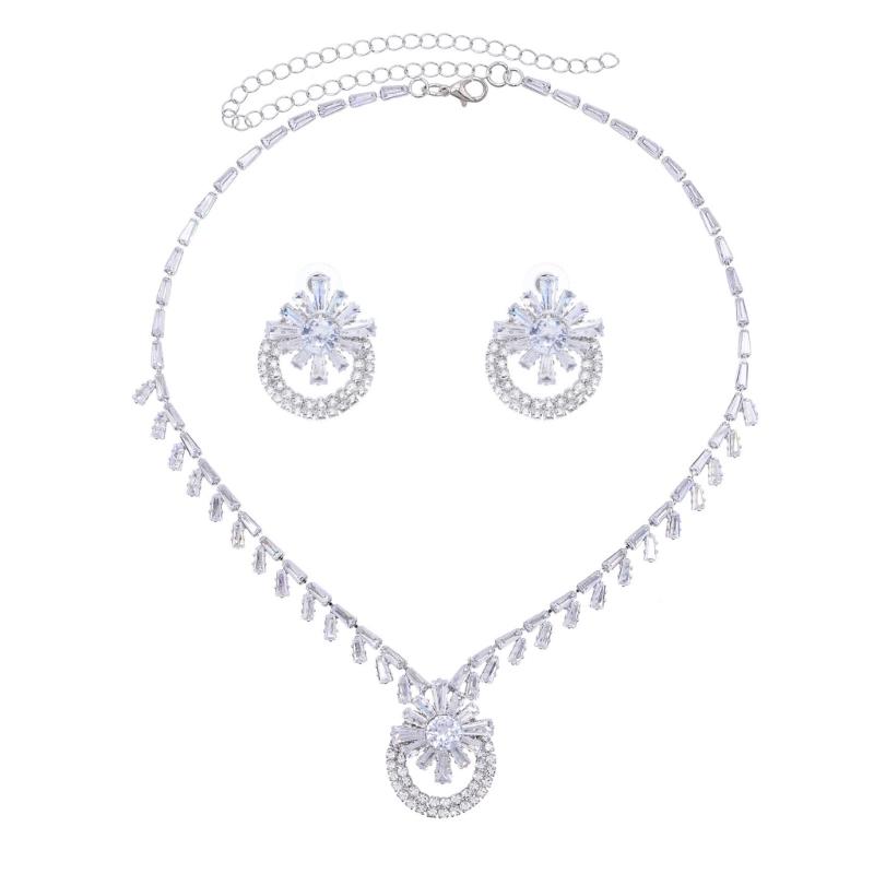 Elegant Dazzling Rhinestones Stud Earrings And Pendant Necklace Set Lightweight Alloy Jewelry For Party Or Daily Wear 1