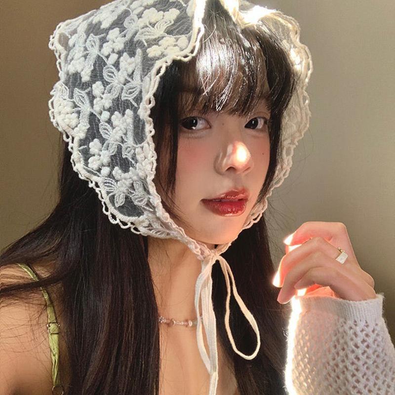 Cute Sweet Retro Lace Floral Head Scarf Trend Elegant Headwear For Women Girl Triangular Scarf Headband To Tie Hair