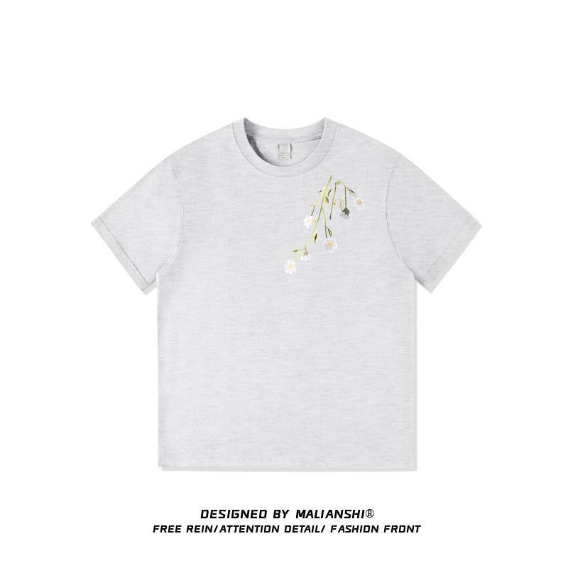 Women's Plus Size Retro Black Cotton Short Sleeve T-shirt with Trendy Loose Fit