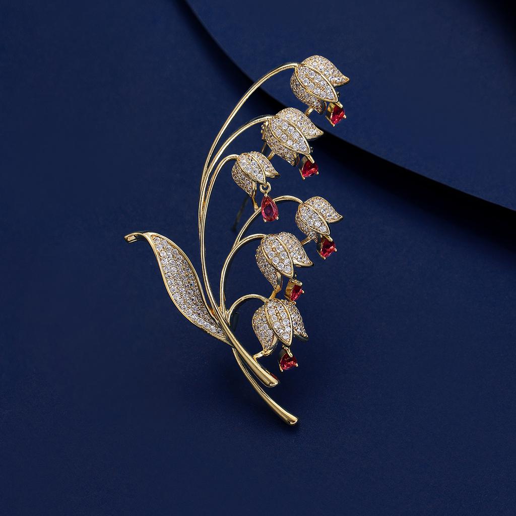 SUYU Trend Mody Elegancka Broszka Inkrustowana Cyrkoniami Luksusowa Broszka Damska Akcesoria do Płaszcza Pin Broszka Kwiatek Dzwonka Prezent