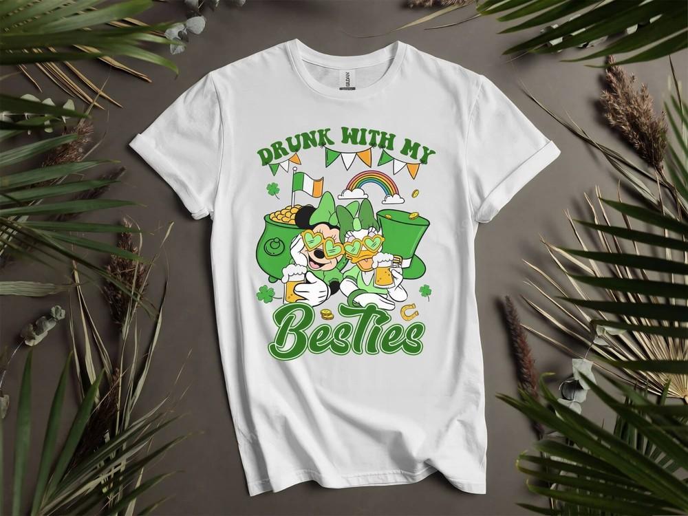

Minnie and Daisy Drunk With My T-shirt T shirt Men Women Unisex Tshirt K565 M