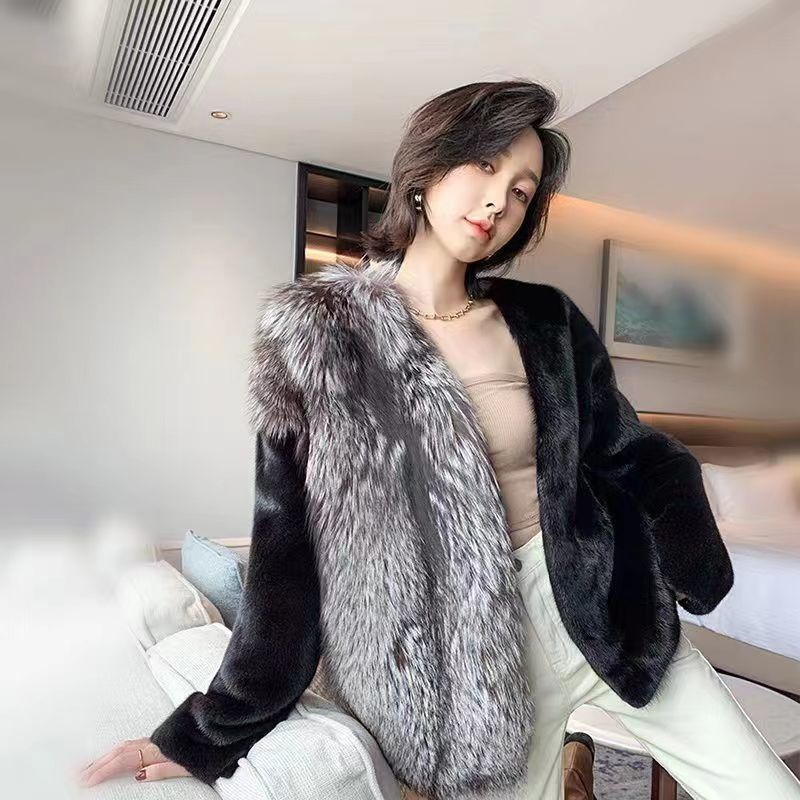 Europe, America, autumn and winter new imitation silver fox fur coat fashion celebrity temperament imitation mink short women's casual coat