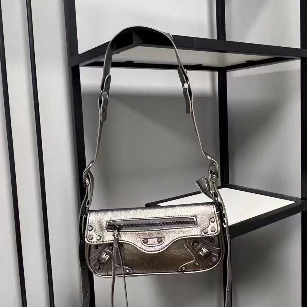 Retro Sweet Cool Women's Motorcycle-Style Baguette Shoulder Bag