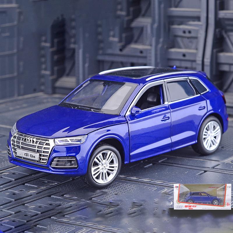 1/32 Scale Q5 SUV Alloy Car Model Diecast and Metal Car Game Car Model Hypersonic Simulation Children's Collection Gift Game