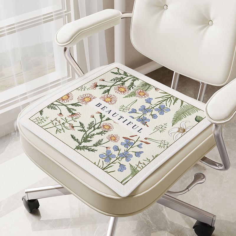 Ice Silk Breathable Cooling Chair Cushion for Summer Comfort 40 x 40 cm