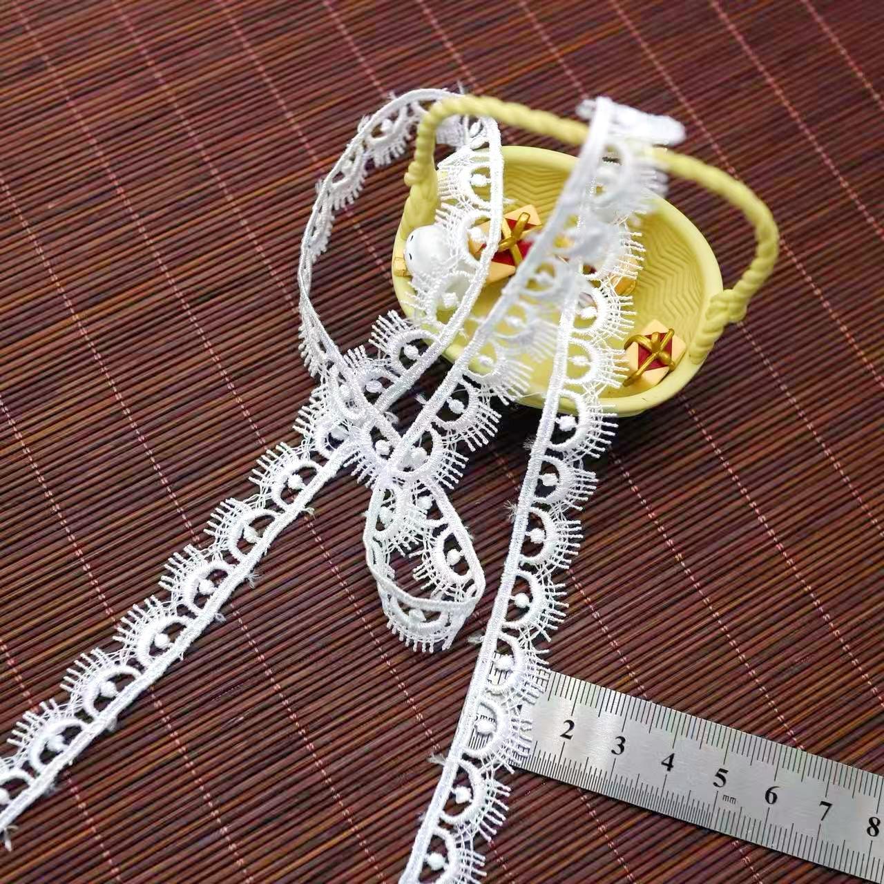 Embroidery Polyester Thin Thread Barcode Lace, Clothing Accessories Lace Accessories Diy Handmade Lace HM0755