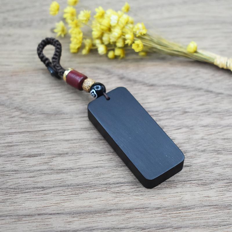 Κλειδοθήκη από Χαραγμένο Έβενο: Φυλαχτό Ειρήνης & Κρεμαστό Anti-Lost με Προσαρμοσμένο Αριθμό Τηλεφώνου