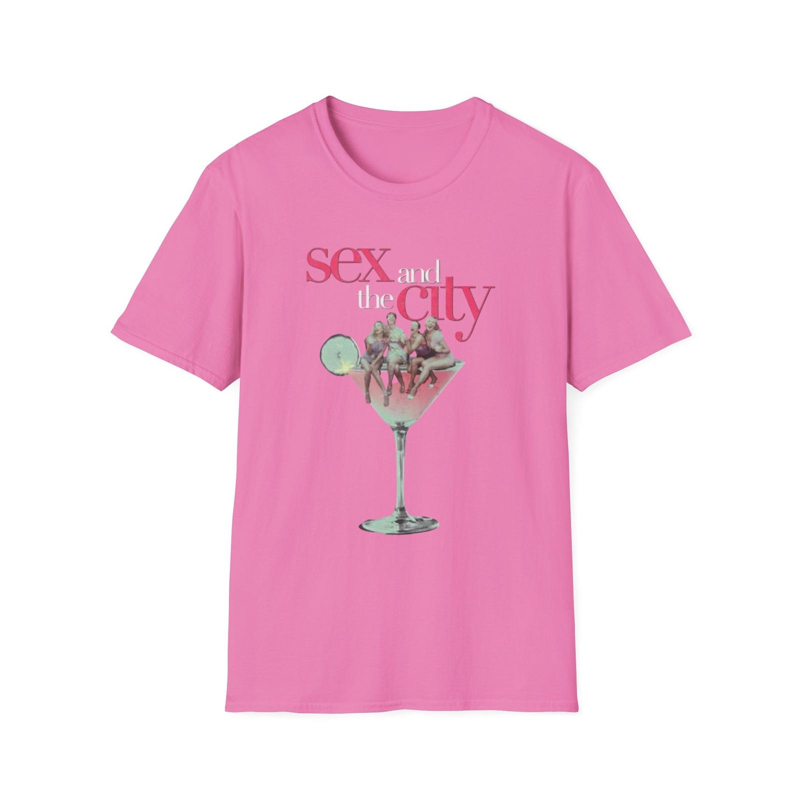 26 Sex and the City T-Shirt TV Show Fan Shirt Pop Culture Gift Unisex T-Shirt XL
