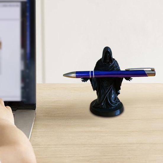 Kneeling Grim Reaper Pen Holder Halloween 3D Printed Black Robe Ghost Stationery Pencil Stand Home Office Desktop Decoration Ornament