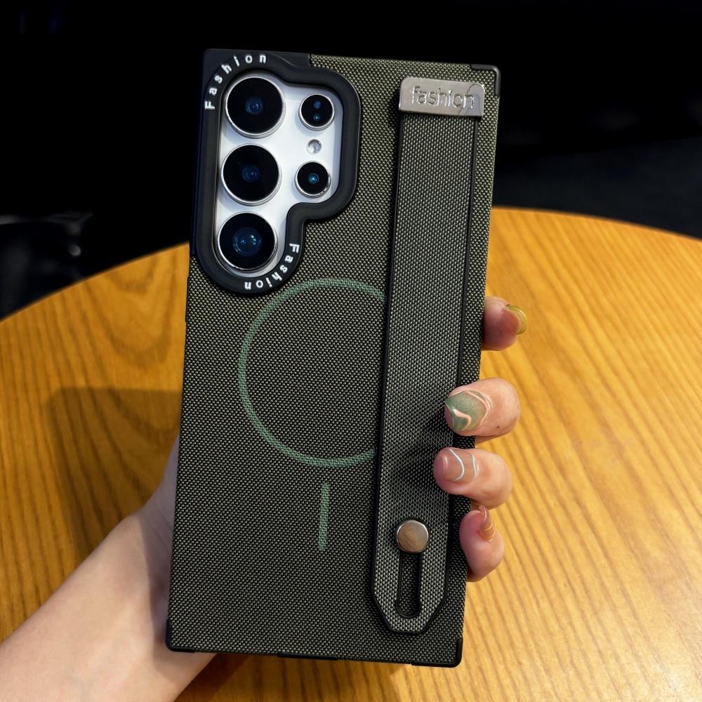 Shockproof Wrist Strap Stand Holder Magnetic Wireless Charging Silicone Case For Samsung S25 Ultra S23 S22 S24 Plus Matte Cover