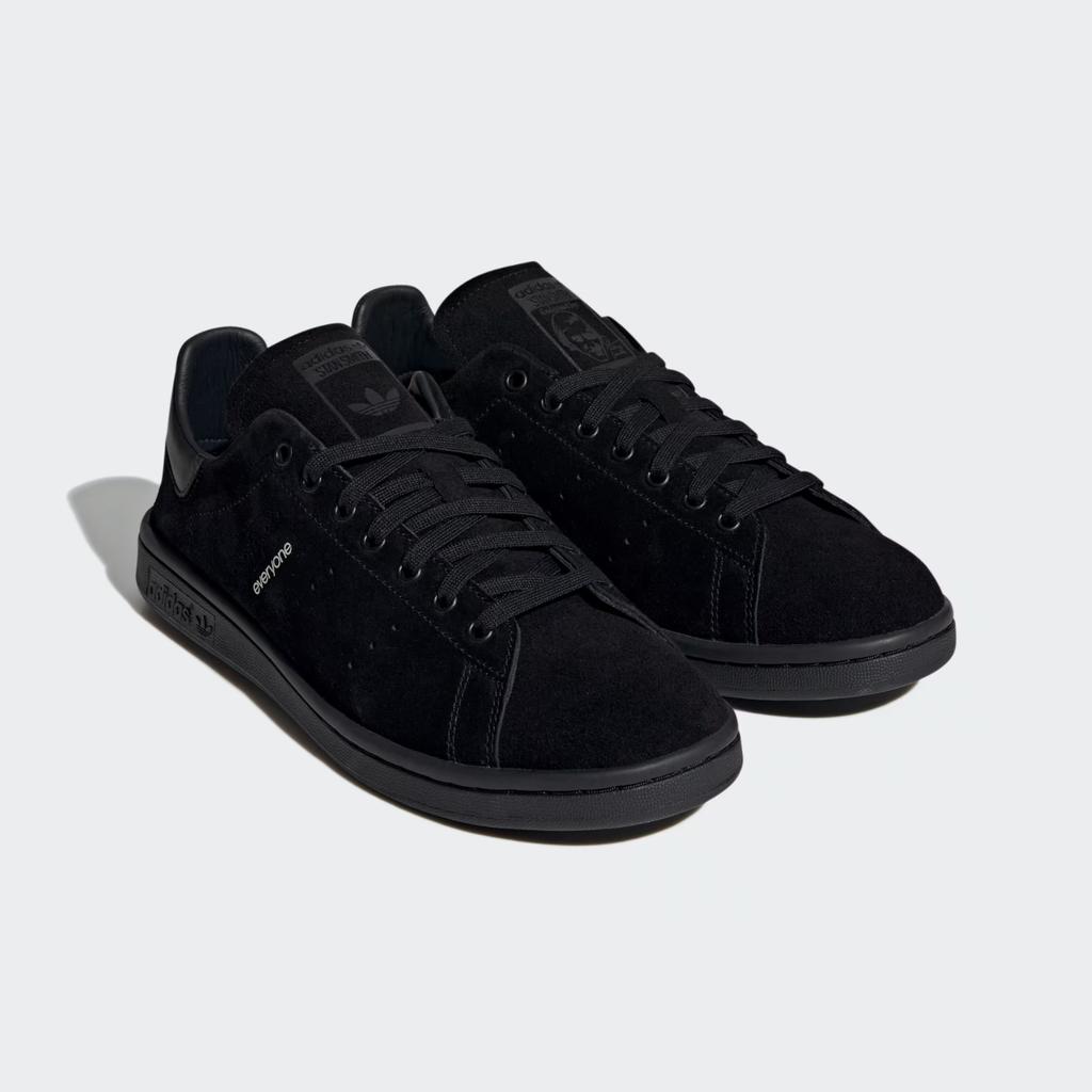 JS0152 everyone adidas Originals Stan Smith Decon Core Black Cloud White (Men's)