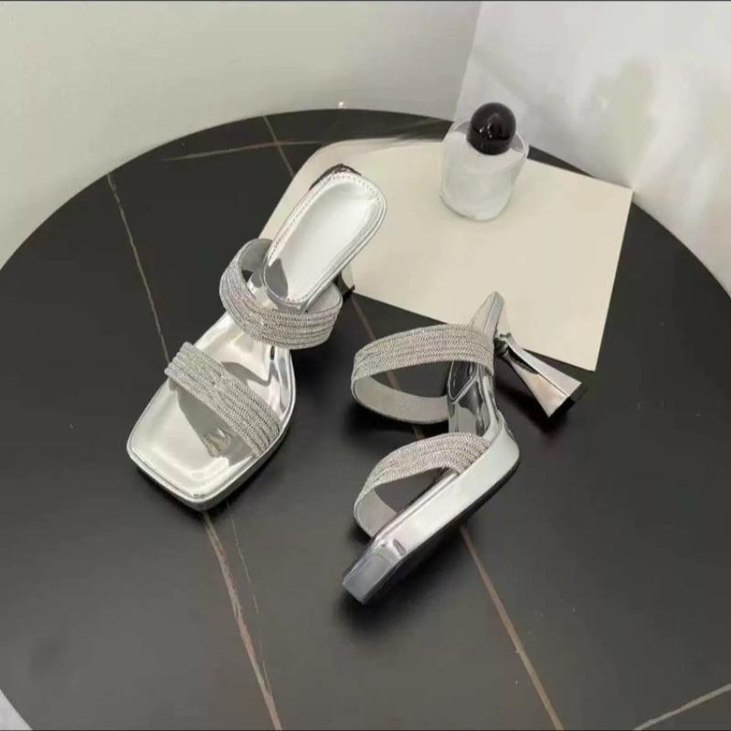 

Модные Модные Шлепанцы Лето Новые Квадратный Носок Пайетки с Мягкой Подошвой Противоскользящие Износостойкие Водонепроницаемые Платформа Высокий Каблук Сандалии 39 серебряный