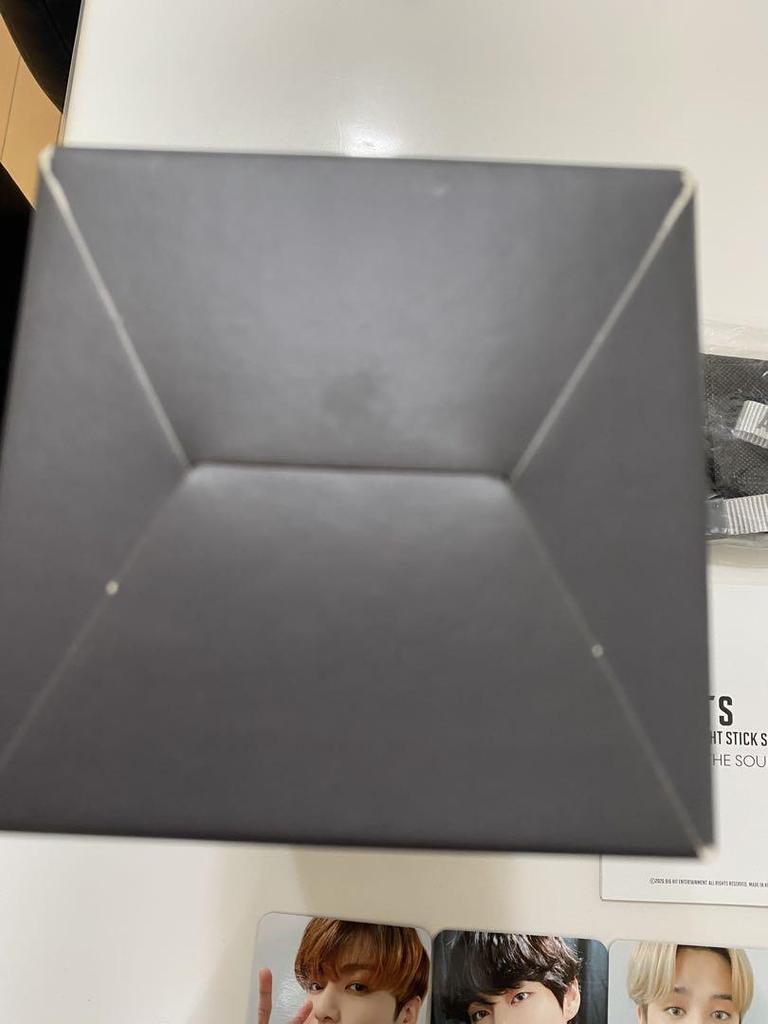 [USED] BTS Map of the Soul Official Light AmiBomb