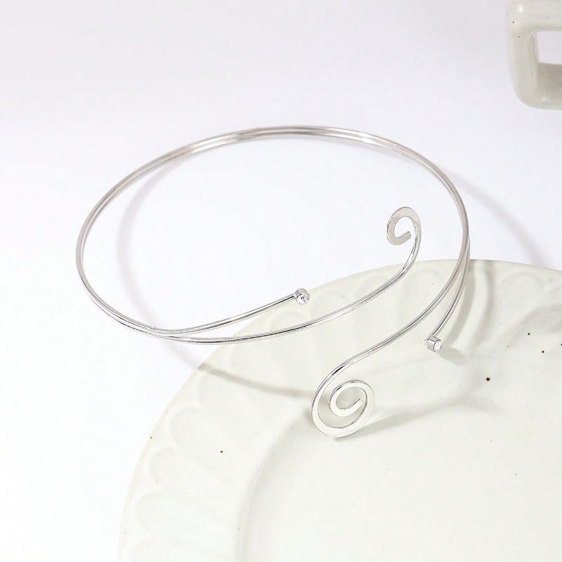 

1pc Fashionable And Personalized Metal Hollow Geometric Shape Open Wall Ring With Exaggerated Design one-size срібний