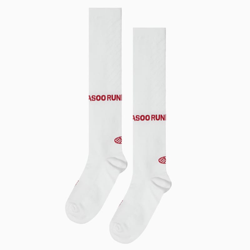 MENASOO Menasoo Long Socks_White
