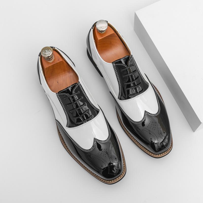 Кожаная обувь Британский стиль Сочетание цветов Лакированная кожа Брок Глянцевый Повседневная обувь Фотосъемка Жених Свадебная обувь 39